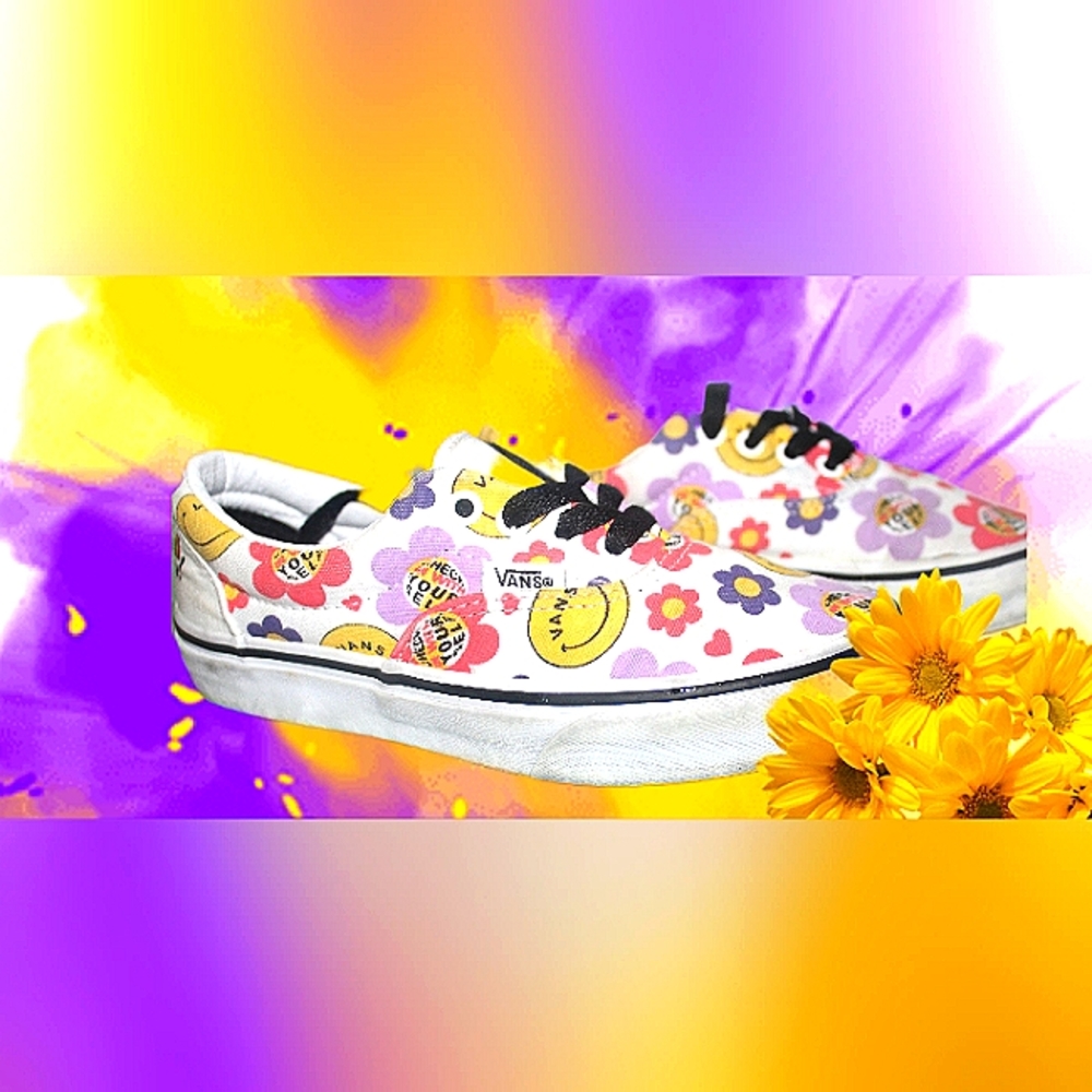 Vans Kids Size 1 Hey! You're Awesome Sneakers